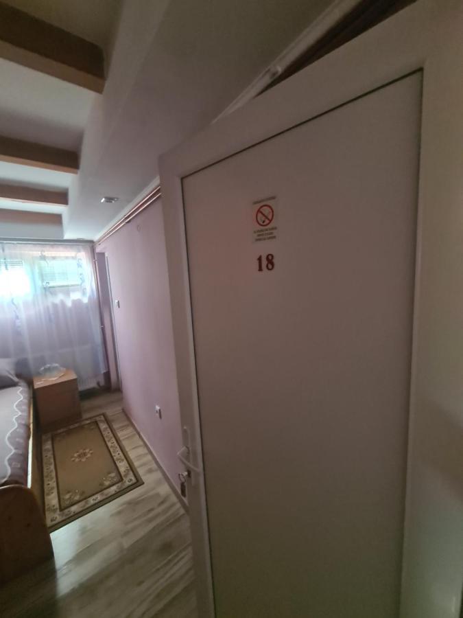Rooms " Simke " II Суботиця Екстер'єр фото