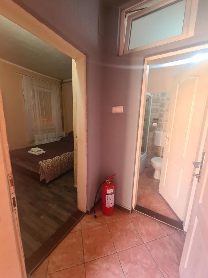 Rooms " Simke " II Суботиця Екстер'єр фото