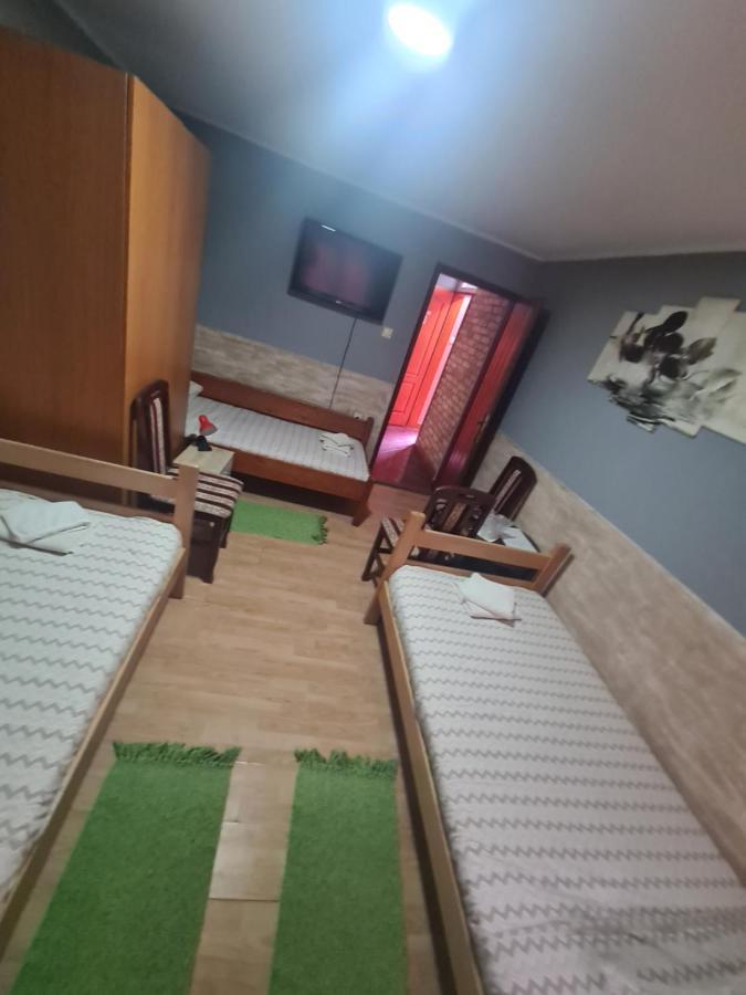 Rooms " Simke " II Суботиця Екстер'єр фото