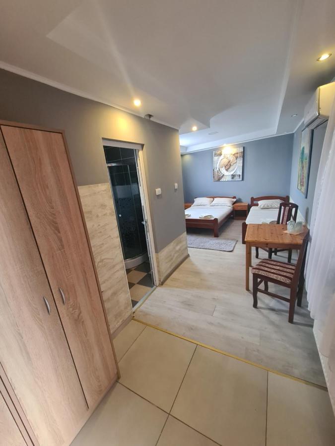 Rooms " Simke " II Суботиця Екстер'єр фото