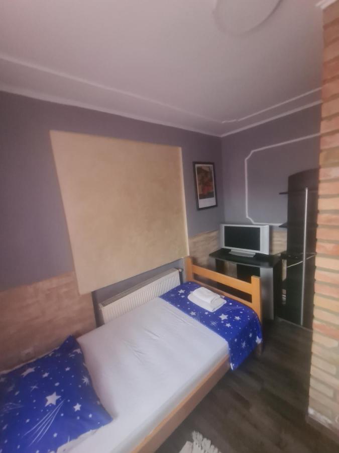 Rooms " Simke " II Суботиця Екстер'єр фото